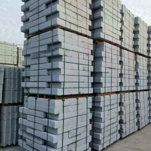 邵阳 路沿石（路侧石），颜色一致，尺寸标准