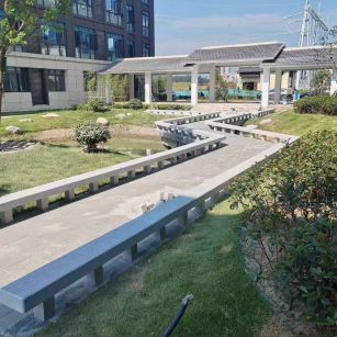 邵阳 芝麻灰小区坐凳&栏杆安装效果