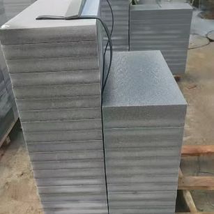 邵阳 芝麻灰火烧面300*600*50地铺石材