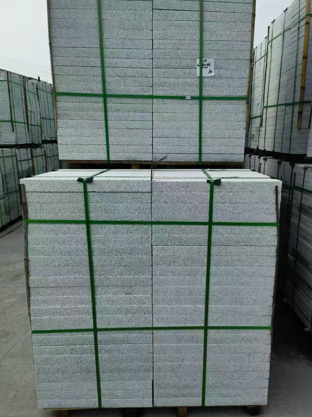 邵阳 火烧面地铺石，街道广场园林市政工程板，1.8~5.0厚均有现货