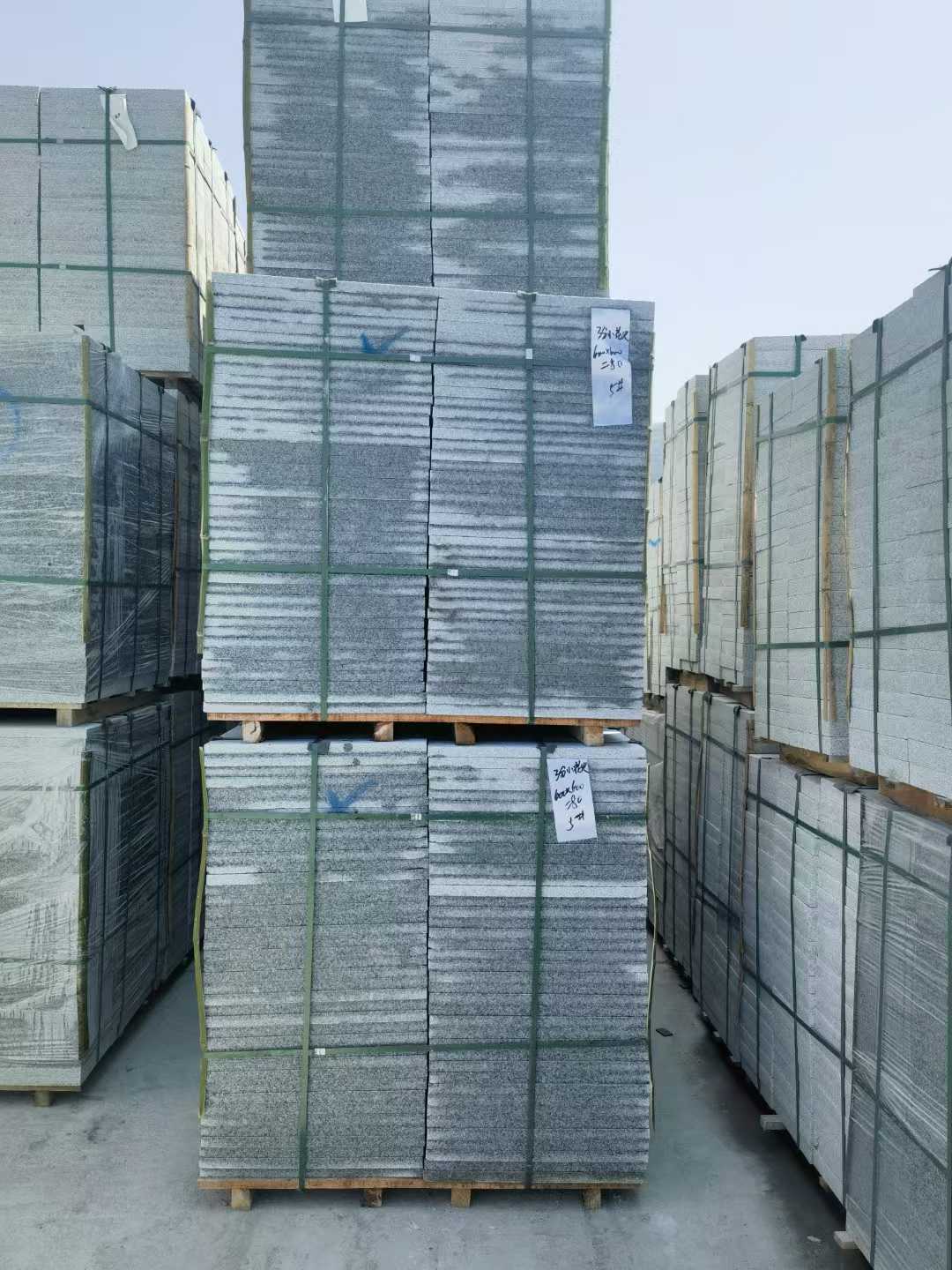 邵阳芝麻白地铺成品