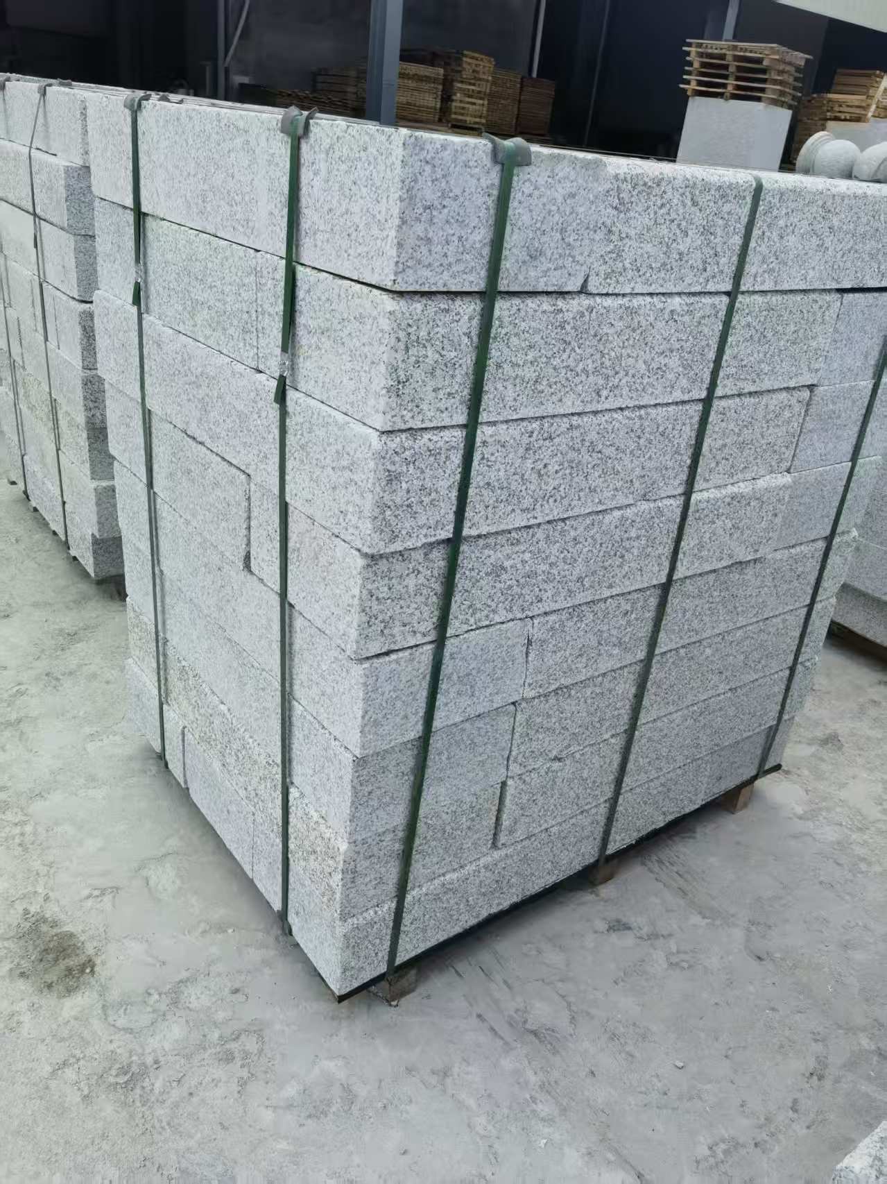 邵阳 芙蓉白火烧两面路沿石