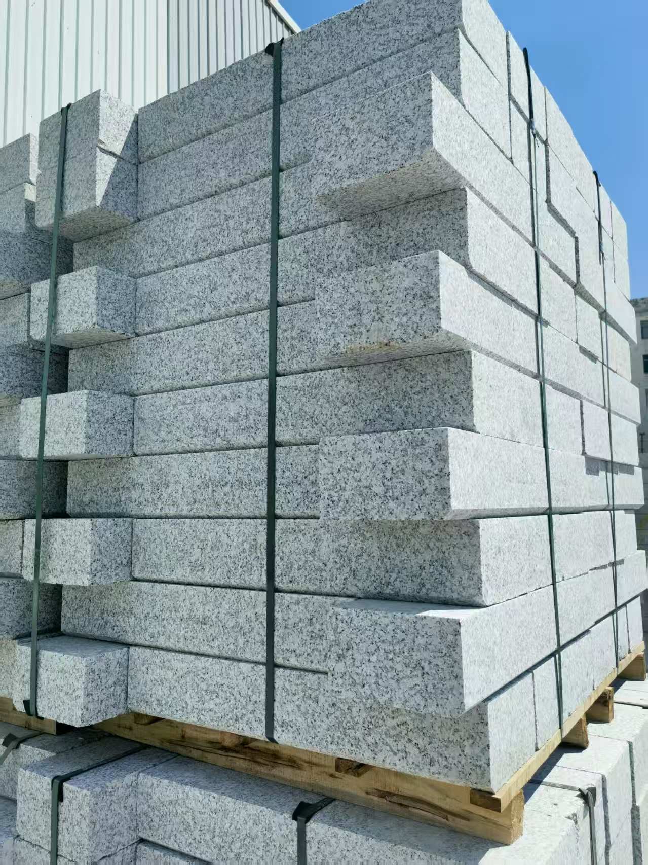 邵阳 路沿石颜色均匀、尺寸标准