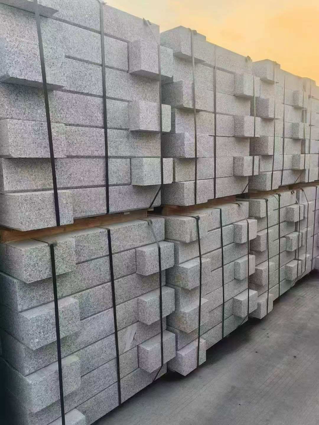 邵阳 芝麻白路沿石