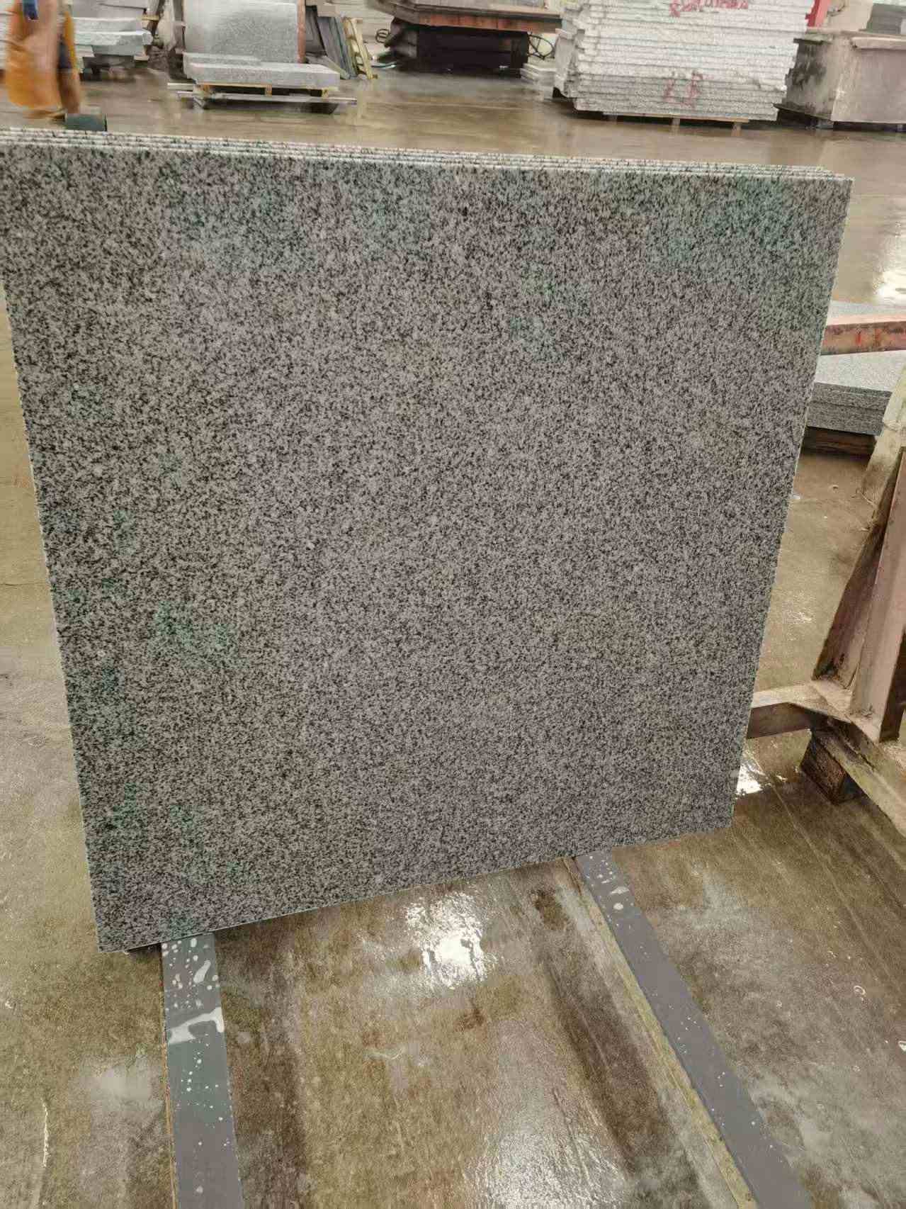 邵阳 芝麻白光面900*900，高地铁标准